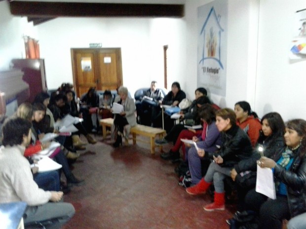 Futuros operadores sociales visitaron el refugio “Mi Hogar”