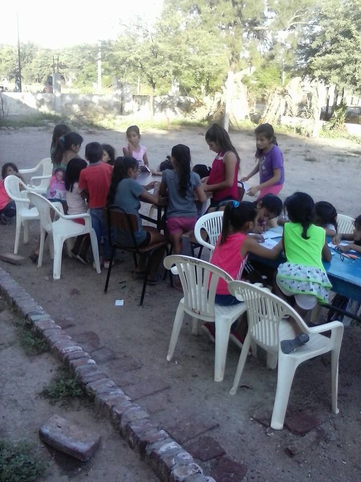 Visita Especial: niños de Cáritas Añatuya de paseo por la ciudad