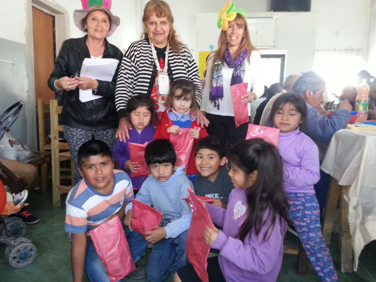 “Juntos por los Niños”, el programa municipal que acompaña a los más pequeños de ciudad