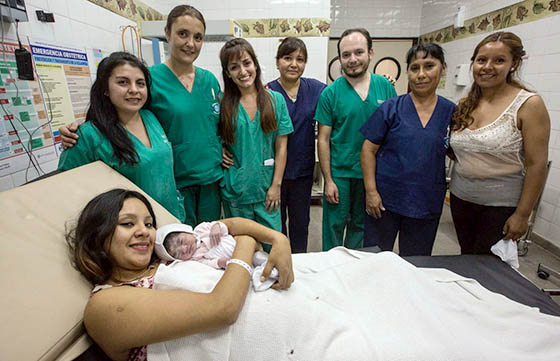 En el Hospital Público Materno Infantil nacieron los primeros bebés de 2017