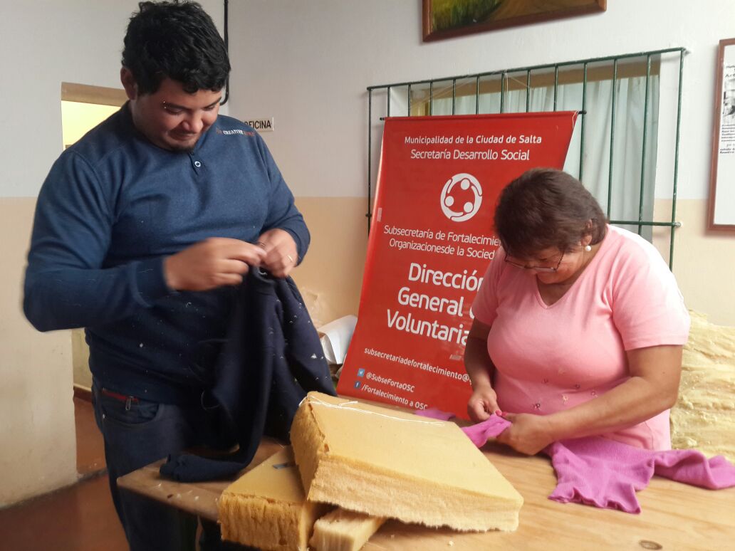 Crean “cuchitas solidarias” para animales del refugio municipal