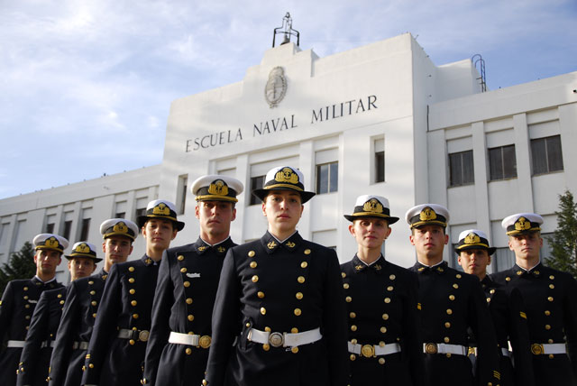 EDUCACIÓN Está abierta la inscripción para el ingreso a la Escuela Naval Militar