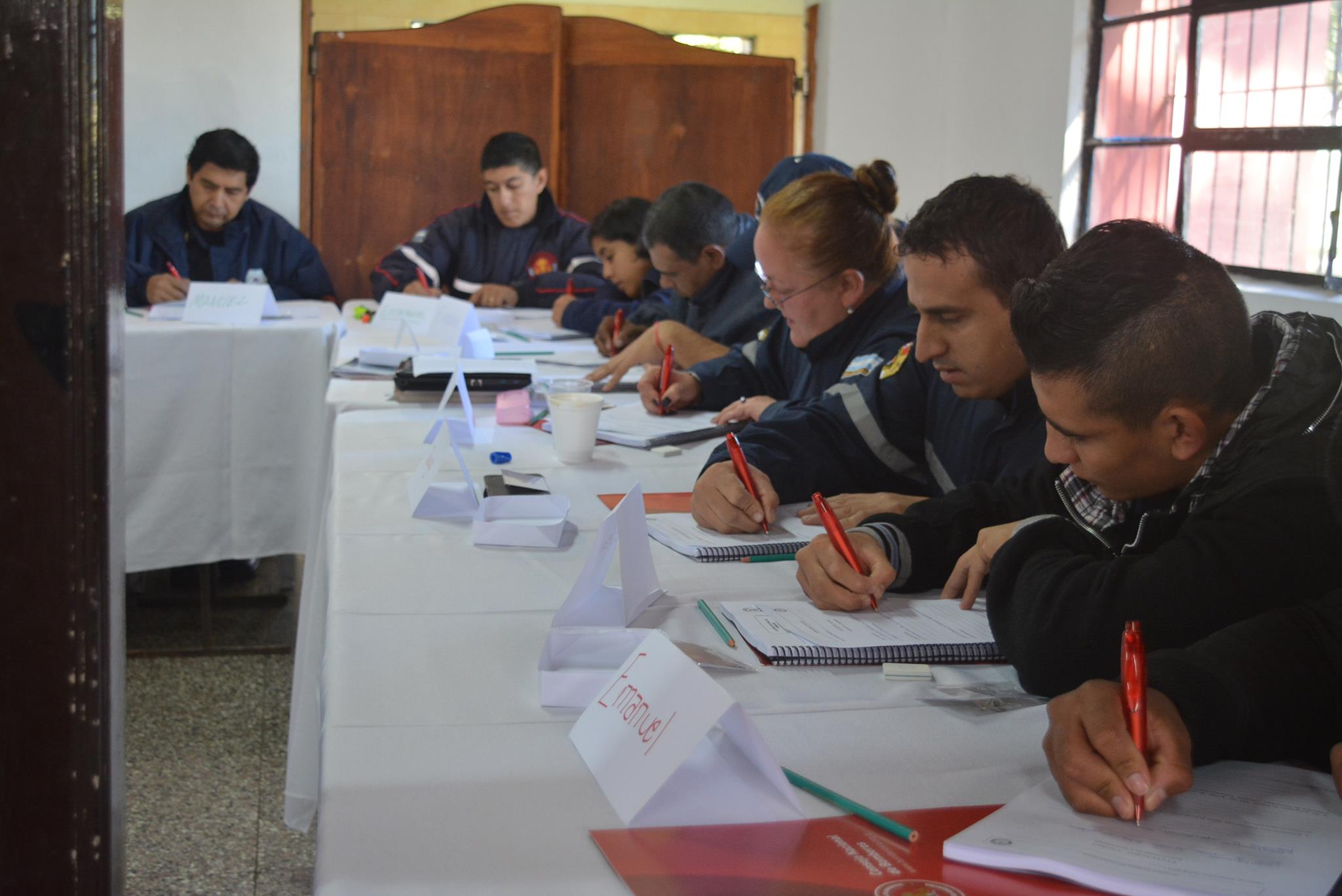 Salta cuenta con 43 instructores locales de la Federación Salteña de Bomberos