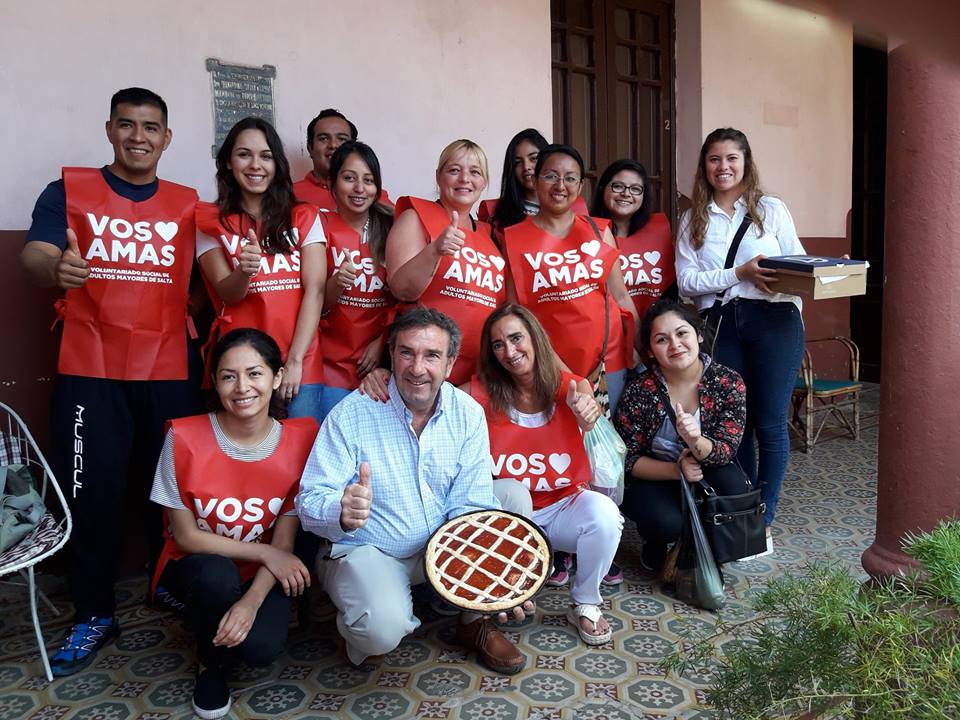 Voluntarios visitan a adultos mayores para poner en marcha la campaña “Soledad Cero”
