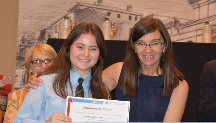 Distinguieron a alumnos destacados en ciencias, arte y deportes