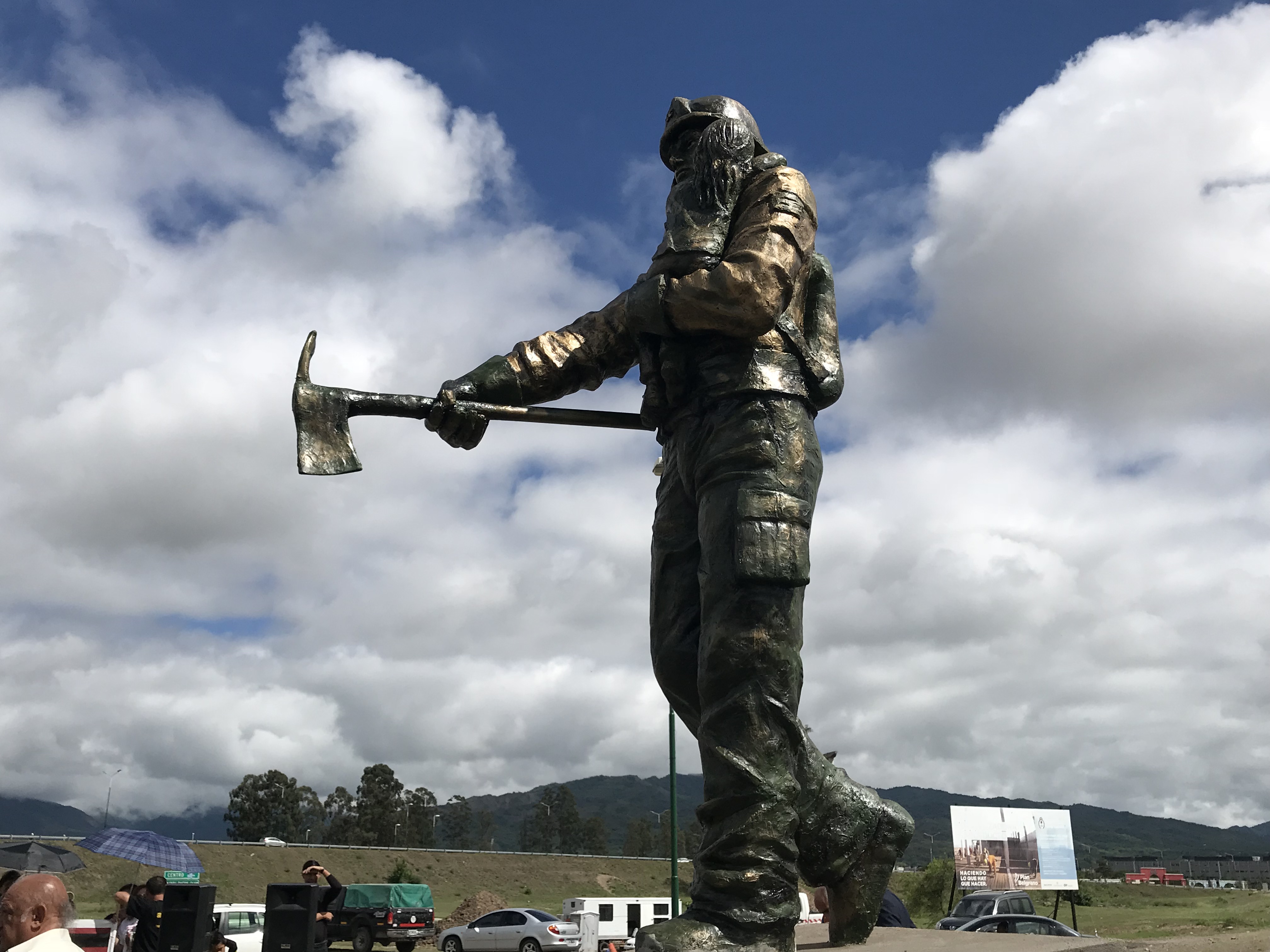 #NuncaMas: A 4 años de la tragedia de los brigadistas, inauguraron el monumento “Valentía Eterna”
