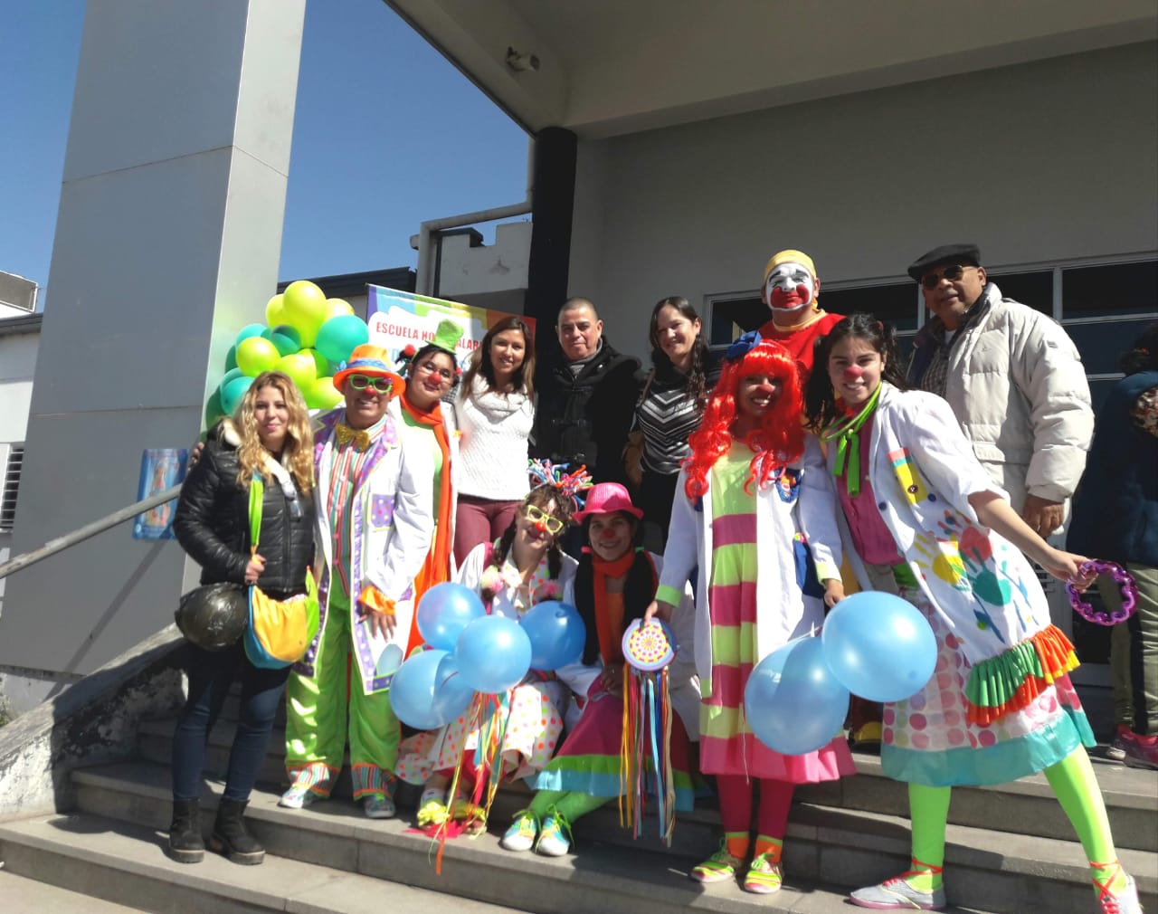 Más voluntarios se suman al servicio social en hospitales