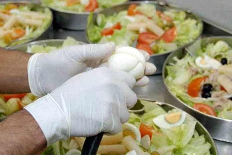Comienzan a dictar cursos de manipulación de alimentos de una jornada de duración