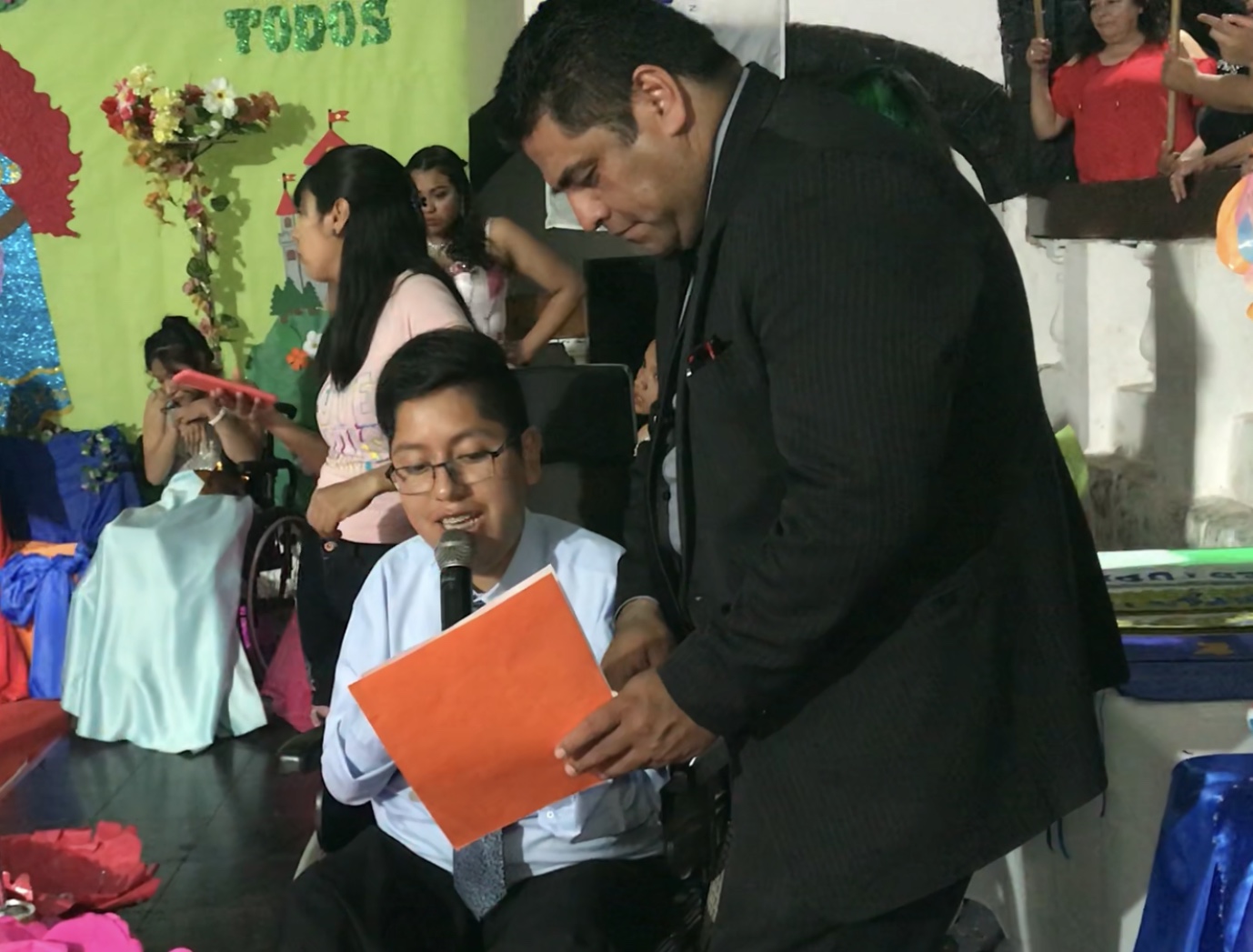 David Guanco, es la nueva voz de la locución inclusiva