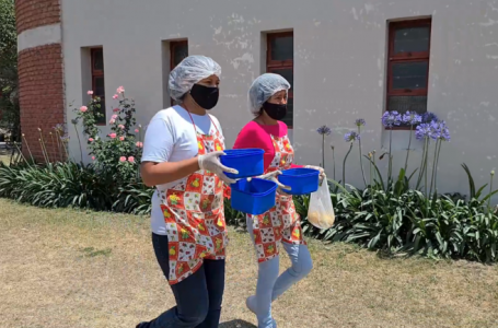 La Iglesia Catedral de los Milagros brinda un servicio social en Bº Juan Calchaqui