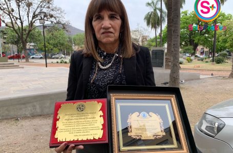 La maestra Eva Fernández fue reconocida por la Cámara de Diputados de Salta