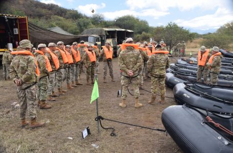 Soldados del Ejército Argentino realizaron un adiestramiento operacional en el Dique Cabra Corral