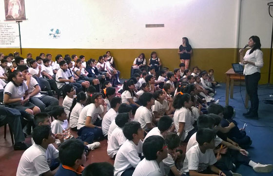 Alumnos se capacitan sobre el uso del 9-1-1