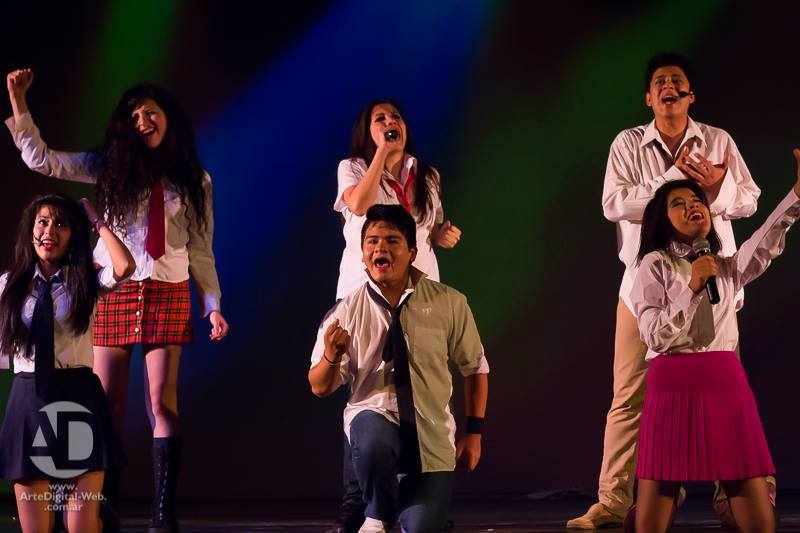 Todo un éxito: 1.000 adolescentes disfrutaron con la obra “Mi vida por tu vida”