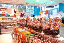 Actividad Solidaria de la empresa el Palacio de la Golosina en zona sur