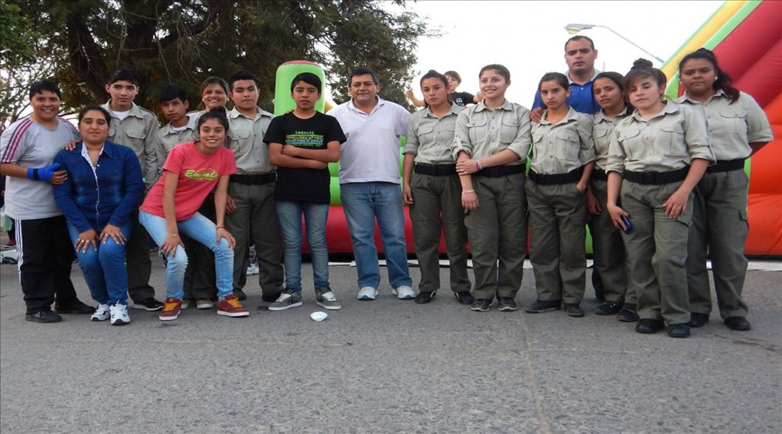 Adolescentes comunitarios en Rosario