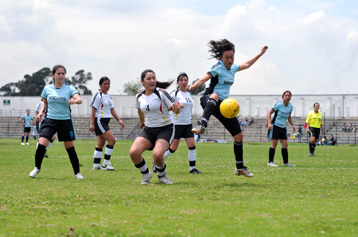 Con un partido de fútbol madres de la zona sudeste festejarán su día