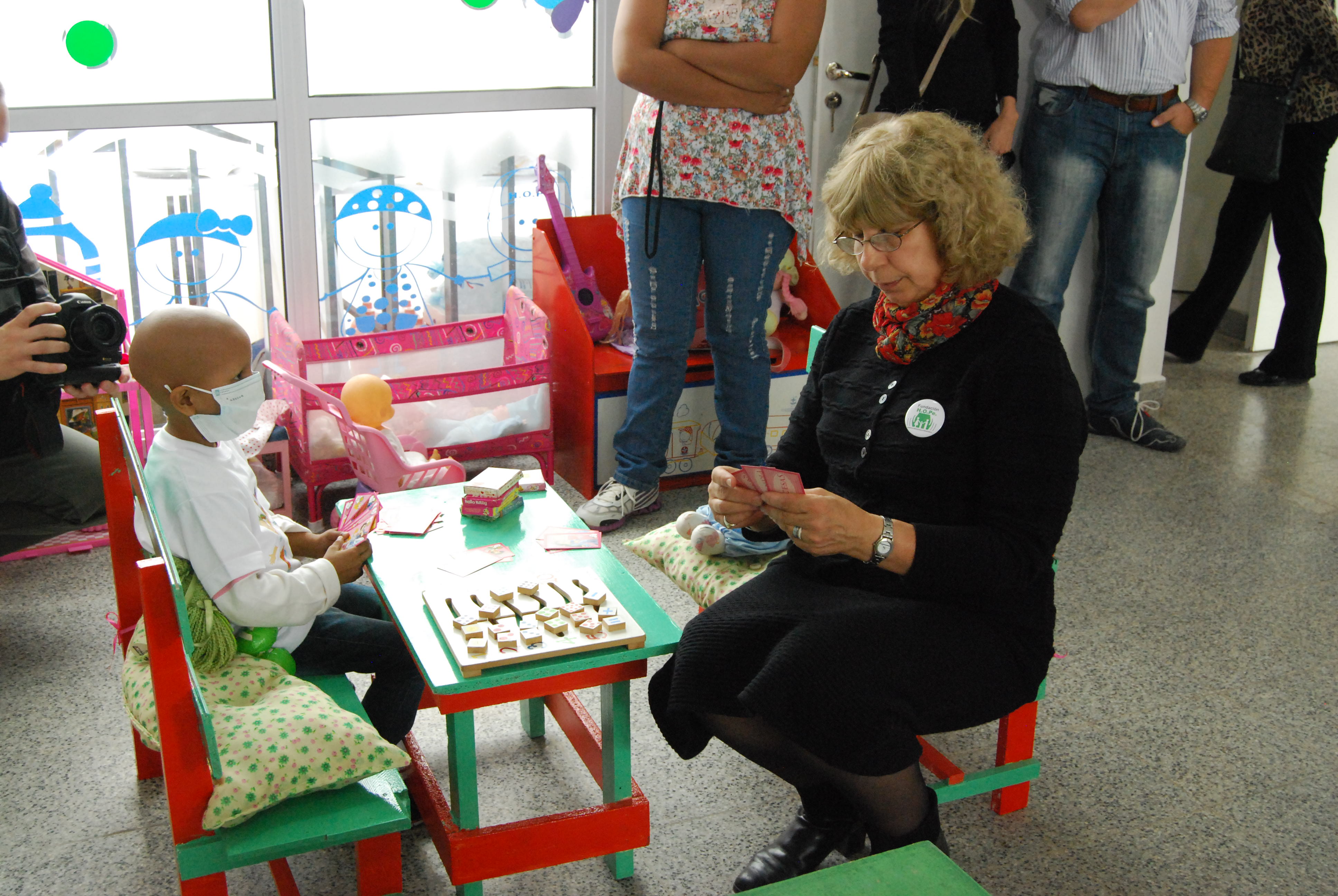 Fundación HOPe convoca a voluntarios para acciones sociales en el 2016