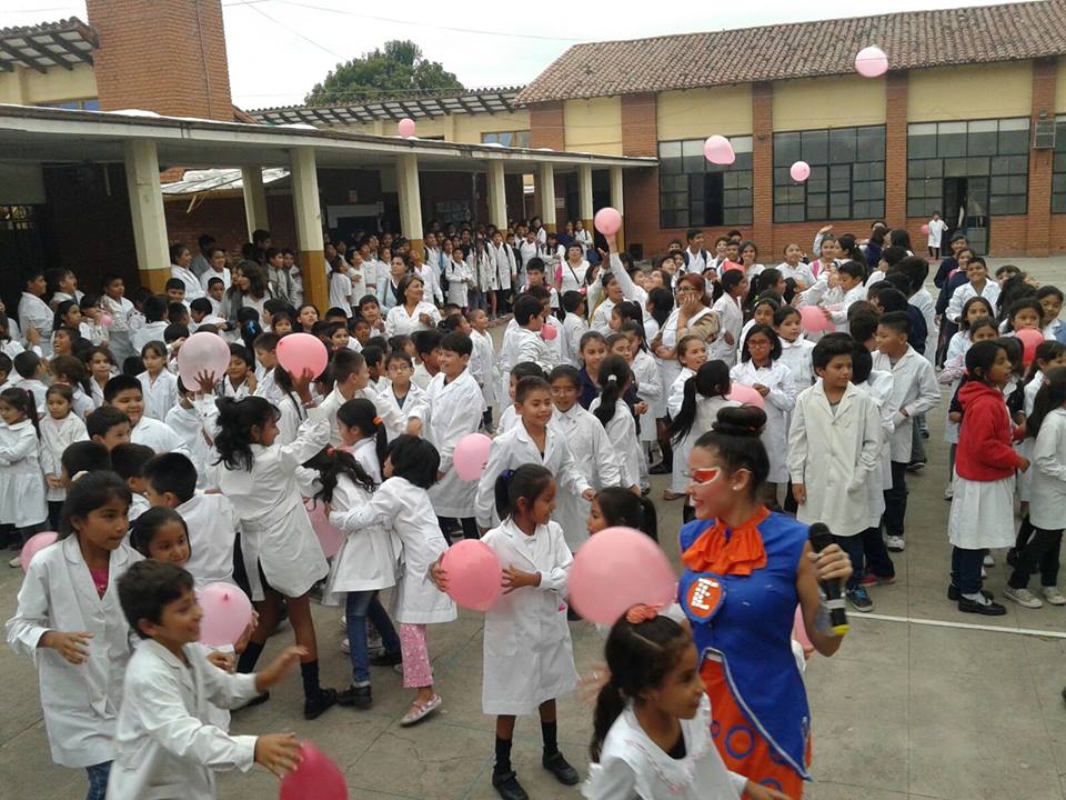 “Los Super Amigos” visitaron a la escuela Remedios Escalada de San Martín