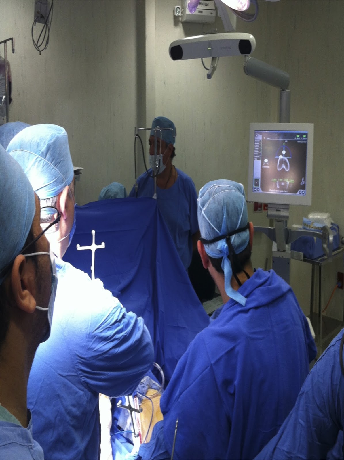 Se realizó por primera vez en Salta una cirugía asistida por computadora