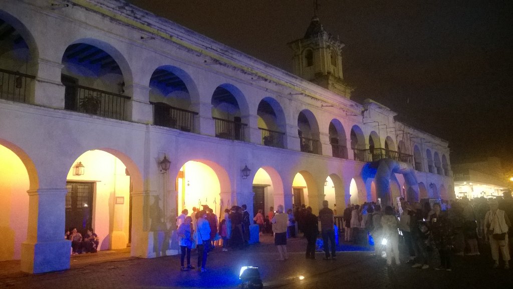 En el Día de la Diabetes, el Cabildo se vistió de azul
