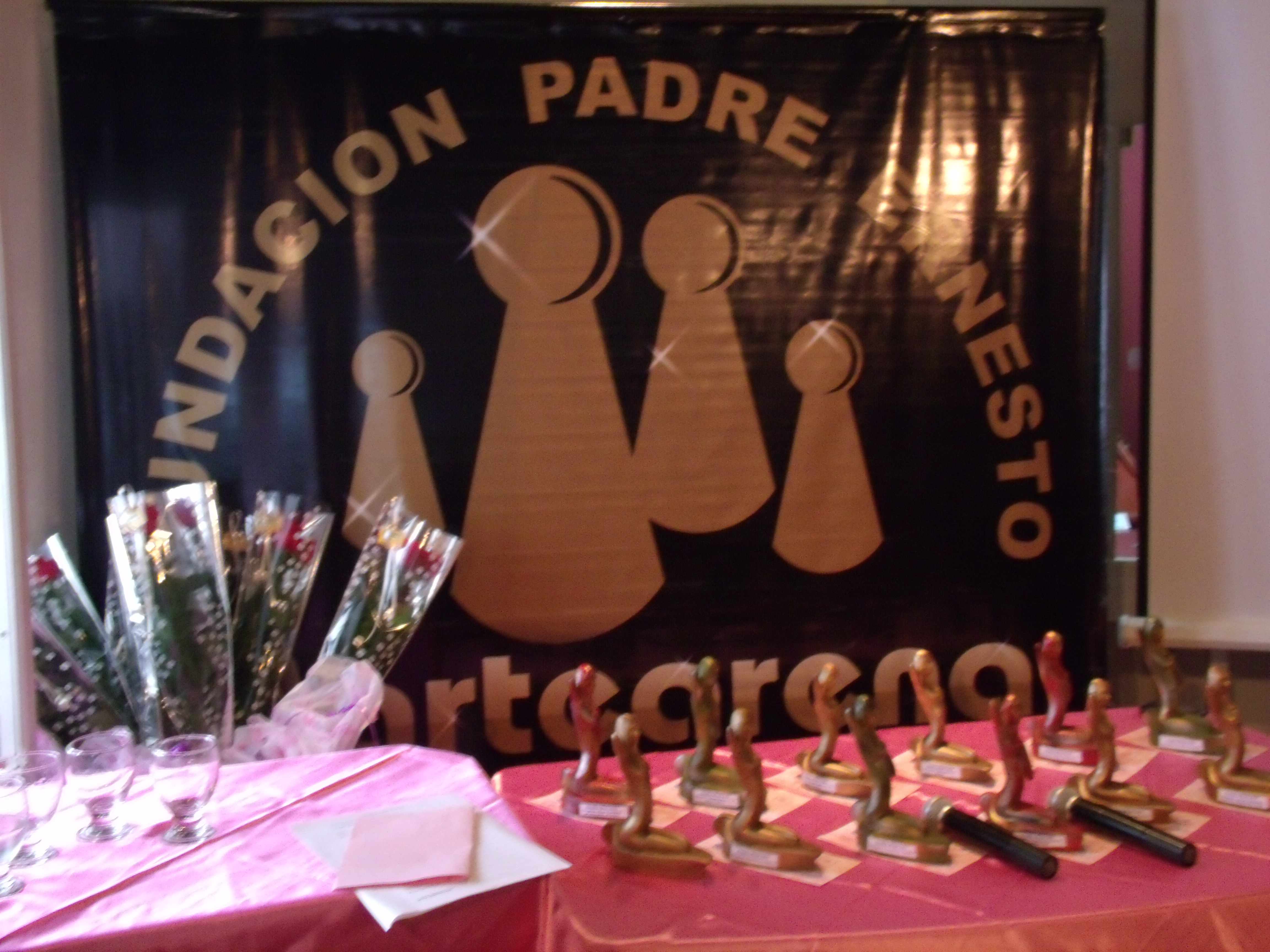 Ya llegan la 10º edición de los  Premios Padre E. Martearena
