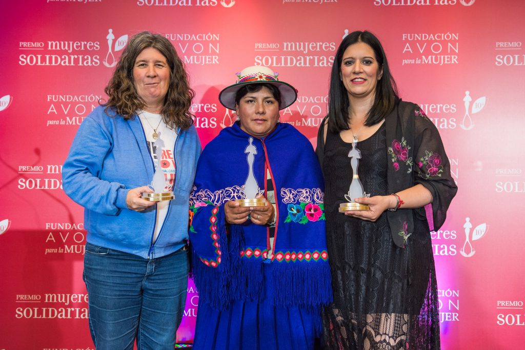 Fundación AVON reconoció el proyecto solidario de una salteña