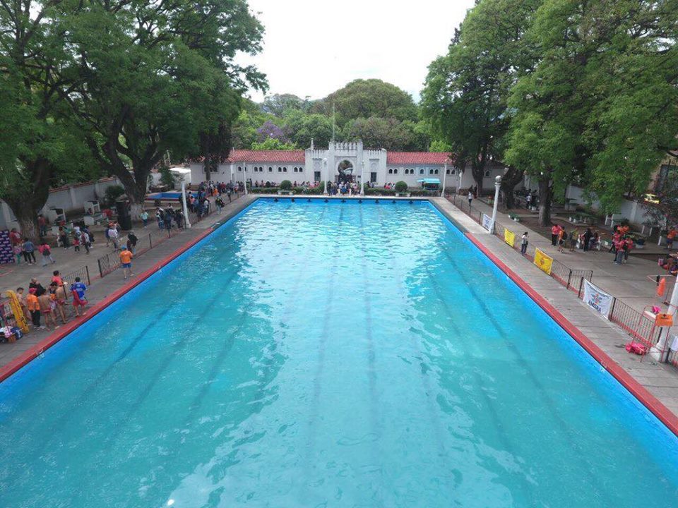 Los natatorios municipales de la capital salteña están habilitadas