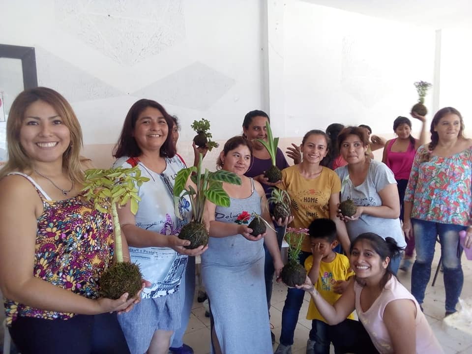 Brindarán talleres de armado de kokedama gratuitas en el CIC de Unión y Asunción