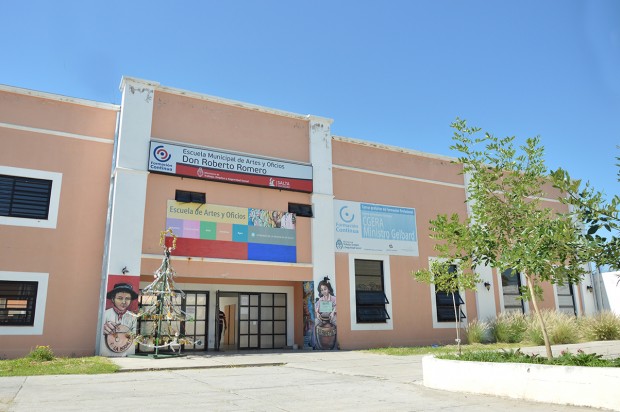 Cursos de verano gratuitos en la Escuela de Artes y Oficios