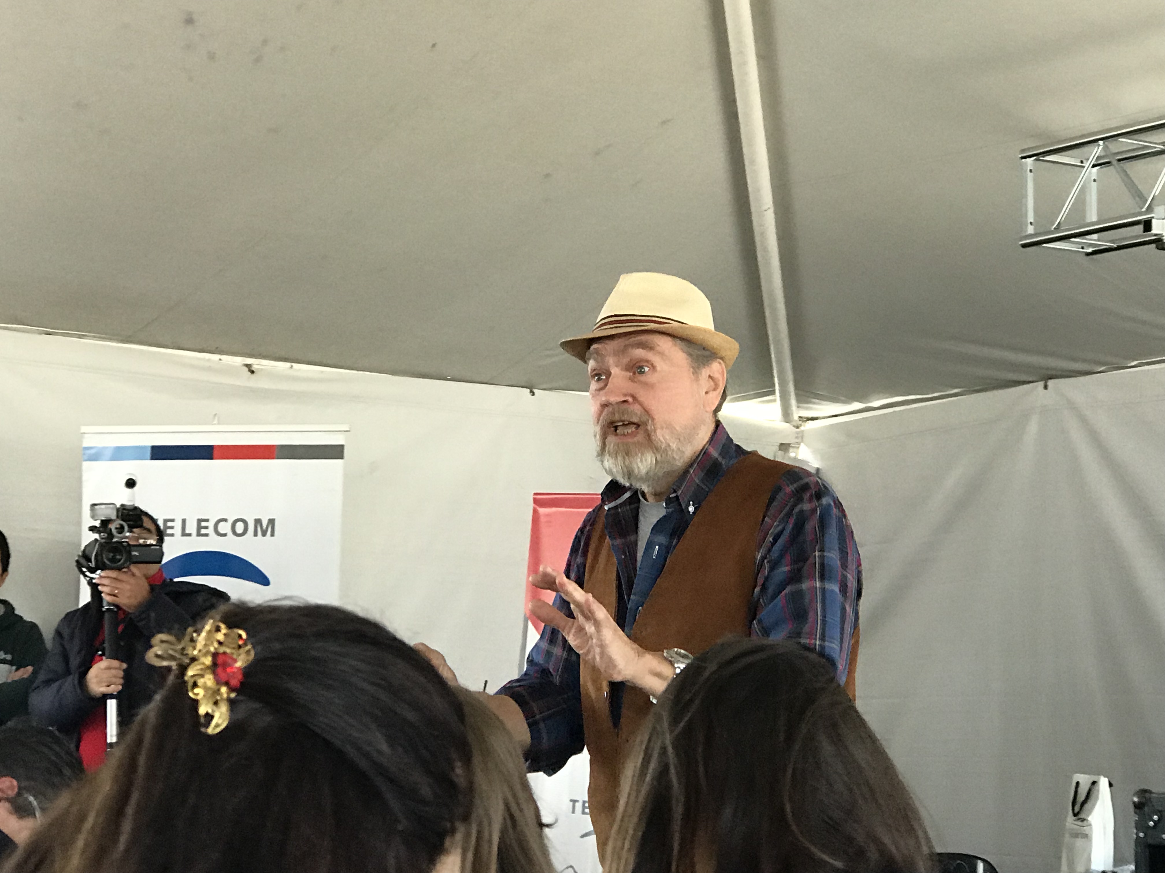 Quique Pesoa: “Percibir para contar una experiencia de radio”