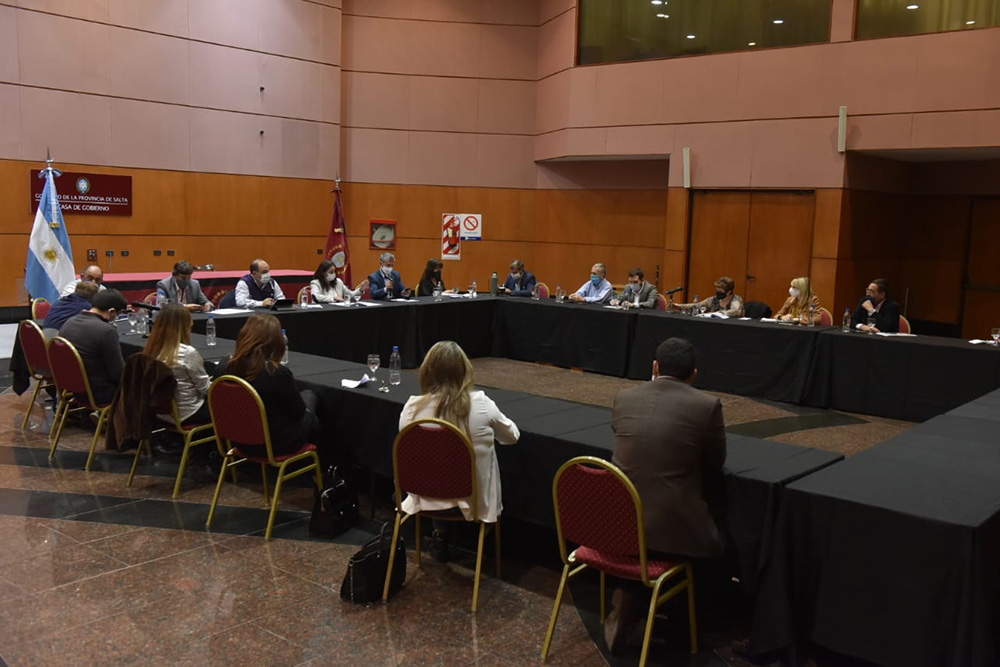 Autorizaron la Pesca deportiva y fútbol 5