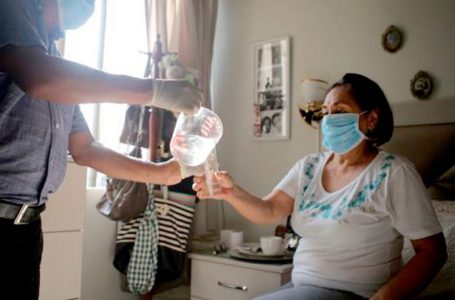 Recomendaciones al estar en contacto estrecho con una persona con COVID-19