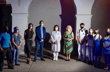 El Cabildo se iluminó de azul, en el día de la Diabetes