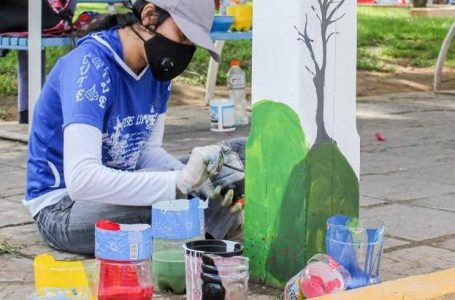 Orán: Artistas participan de un concurso de pintura sobre postes de luz: la idea es embellecer la ciudad