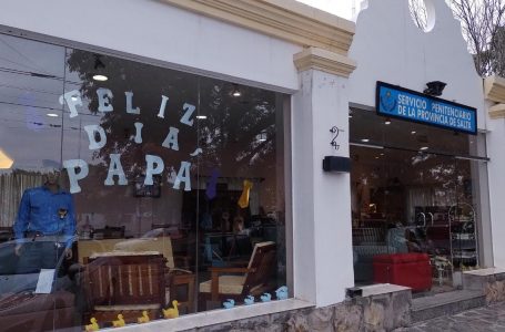 Exposición y venta de productos artesanales elaborados en el Servicio Penitenciario