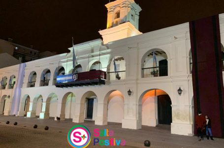 Las campanas del Cabildo sonaron en honor a Güemes