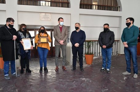 Por sus logros deportivos reconocieron a la futbolista Daniela Hidalgo