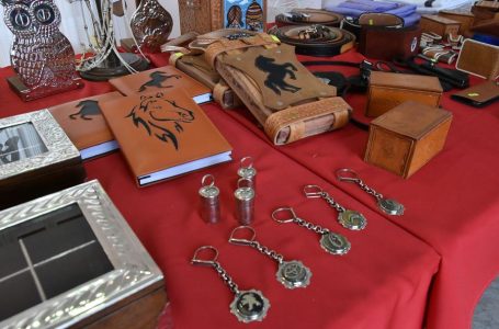 Exponen para la venta productos realizados en los talleres penitenciarios de laborterapia