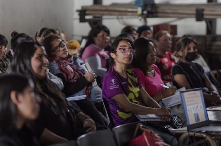 Programa Constructoras: Más de 80 mujeres se capacitan en instalaciones eléctricas