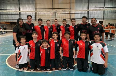 El Club Libertad otra vez Campeón en el Torneo Regional de Vóley Masculino del NOA