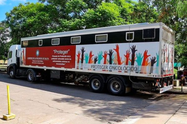 El móvil oncológico realiza mamografías y PAP el sur provincial durante todo abril