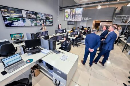 Darío Madile visitó al Centro de Monitoreo Urbano Municipal de la ciudad de Córdoba