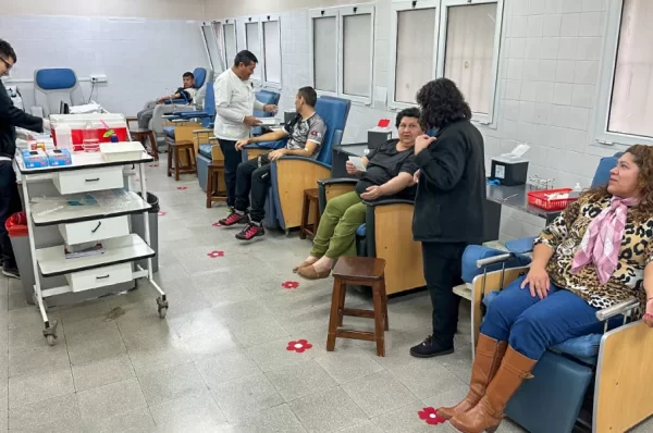 Convocan con urgencia a donantes de sangre en el Centro Regional de Hemoterapia