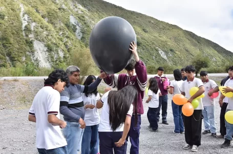 En la Quebrada del Toro estudiantes realizaron pruebas para el lanzamiento de un globo estratosférico