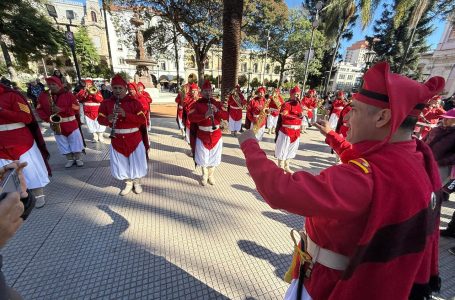 Con emoción y patriotismo, Salta honró las estrofas de la libertad