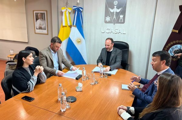 El Concejo Deliberante y la Universidad Católica de Salta firmaron un convenio de cooperación institucional