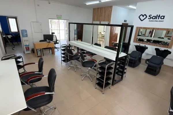 Hoy inician las clases en la Escuela de Barbería y Peluquería