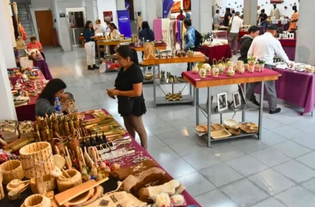 Nueva edición de la Feria Artesanal “Hecho en la Tierra del Milagro” en la Casa de la Cultura
